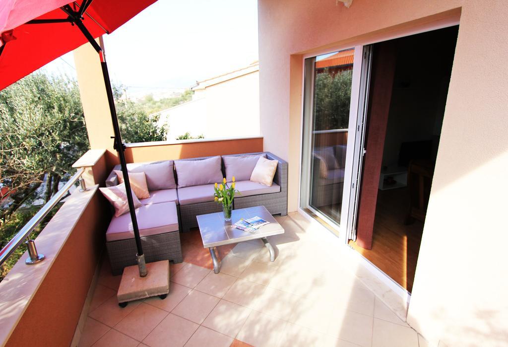 Priska Apartment Kastela Dış mekan fotoğraf