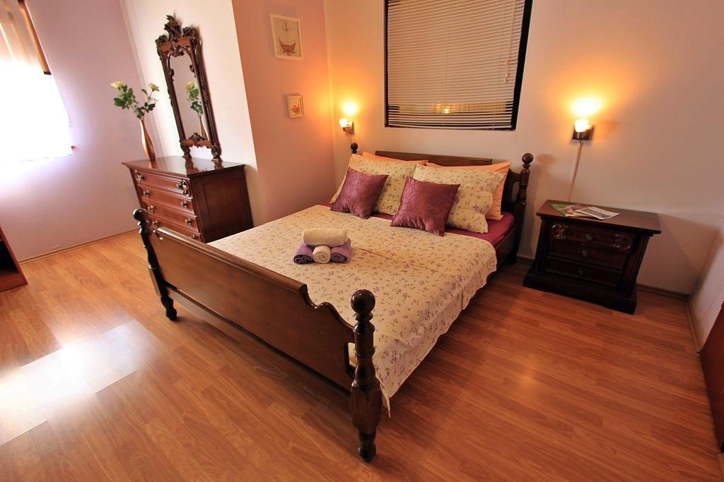 Priska Apartment Kastela Dış mekan fotoğraf